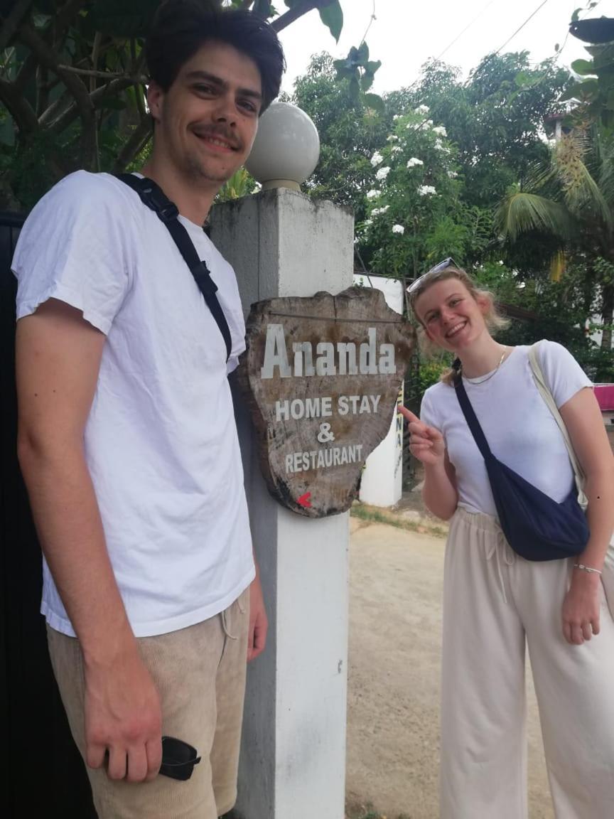 Ananda Home Stay And Restaurant Tangalle Eksteriør billede